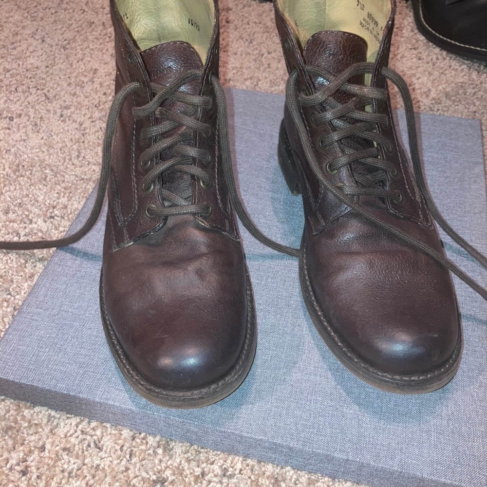 Mens Frye leather shoes